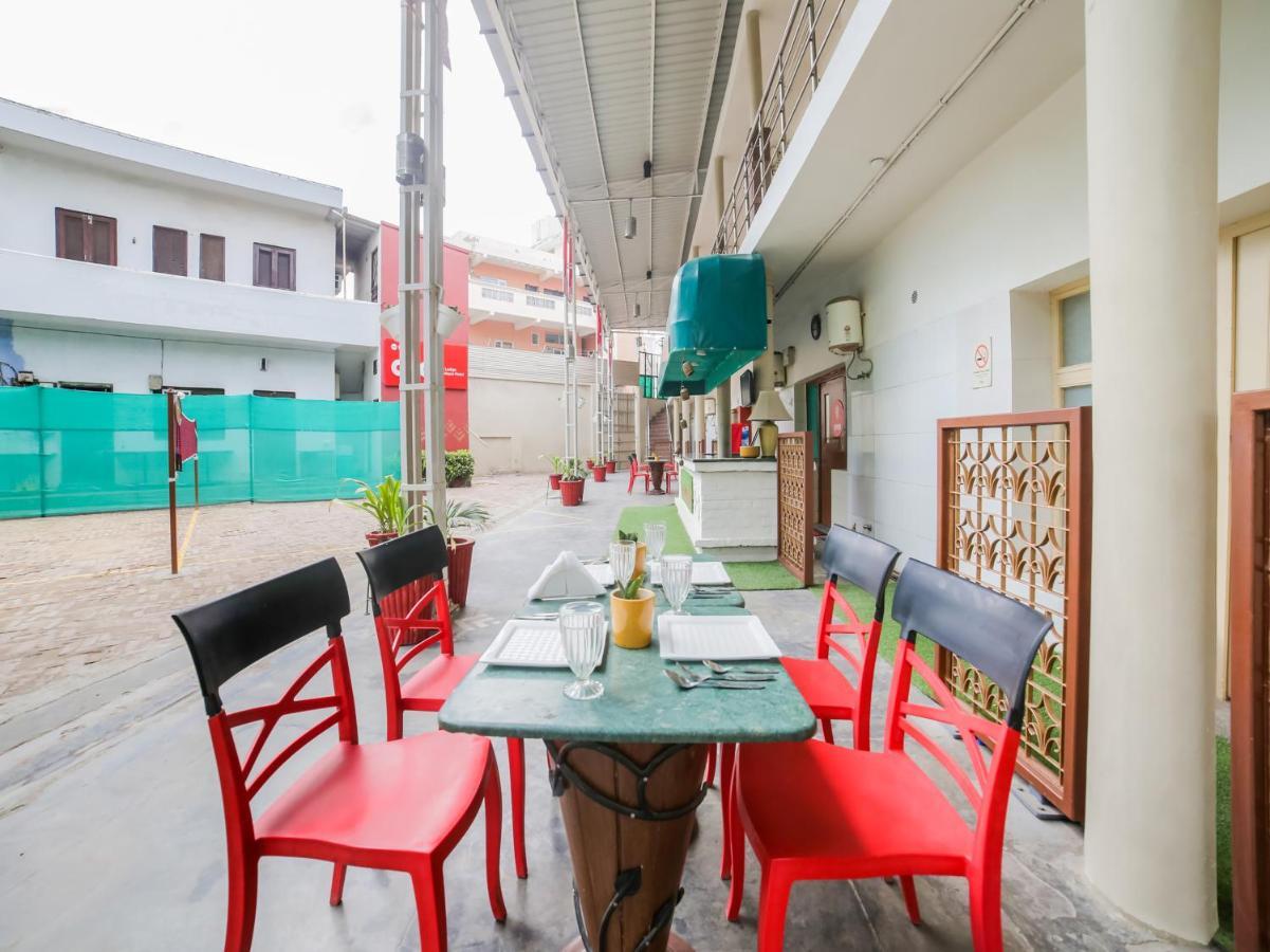 Capital O 10953 Dayal Lodge - A Boutique Hotel Agra  Exterior foto
